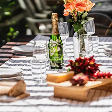 Vila Esclusiva Nella Torre Del Castello Di Tignano Tra Lusso, Storia E Natura Nel Cuore Del Chianti *